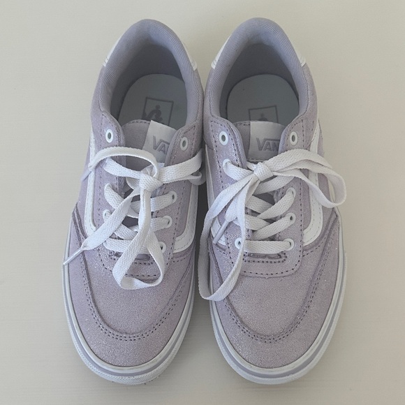 Girls shimmery vans. - Picture 2 of 6